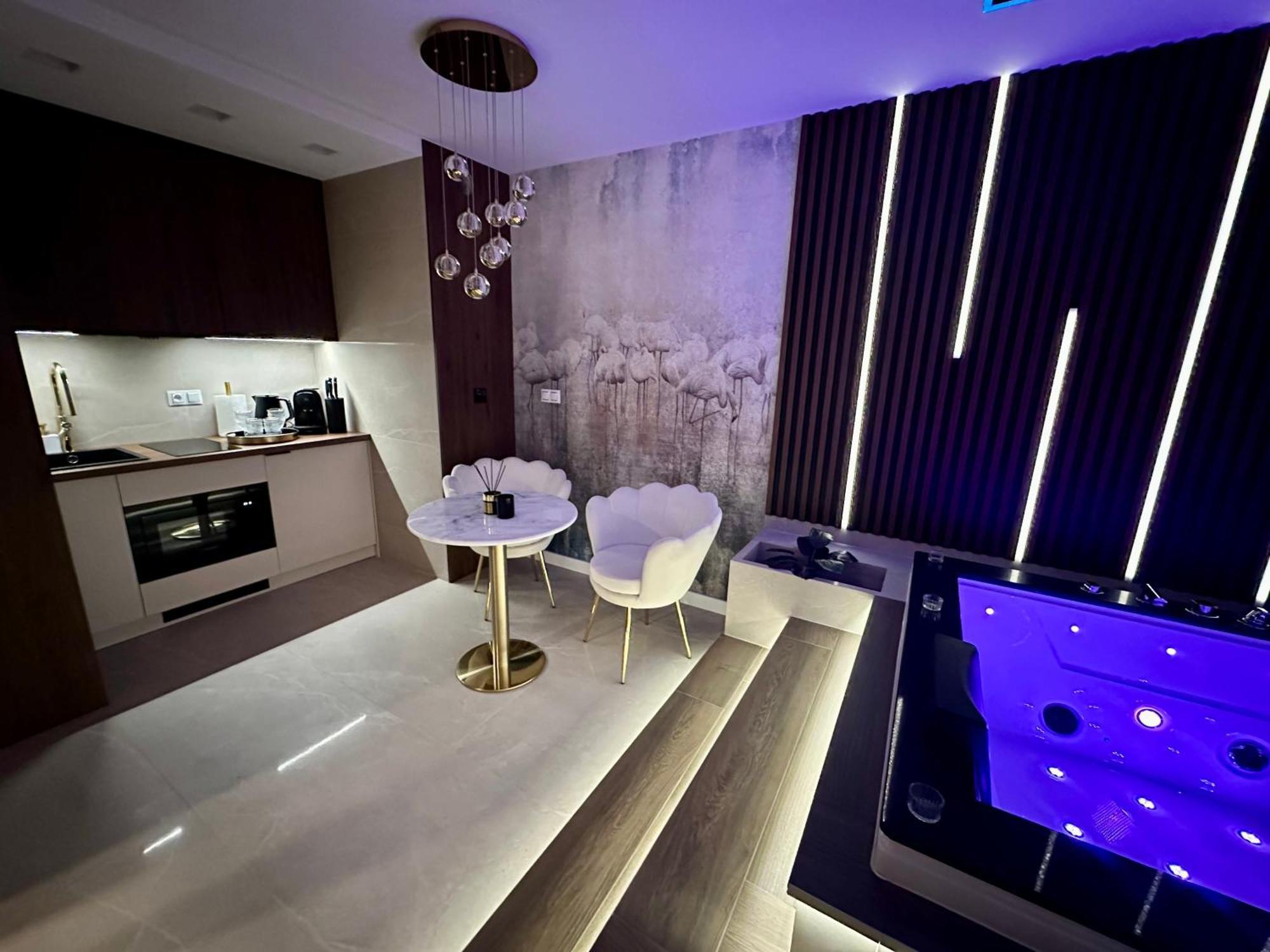 Masarska 8 Vip Apartamenty Jacuzzi 克拉科夫 外观 照片