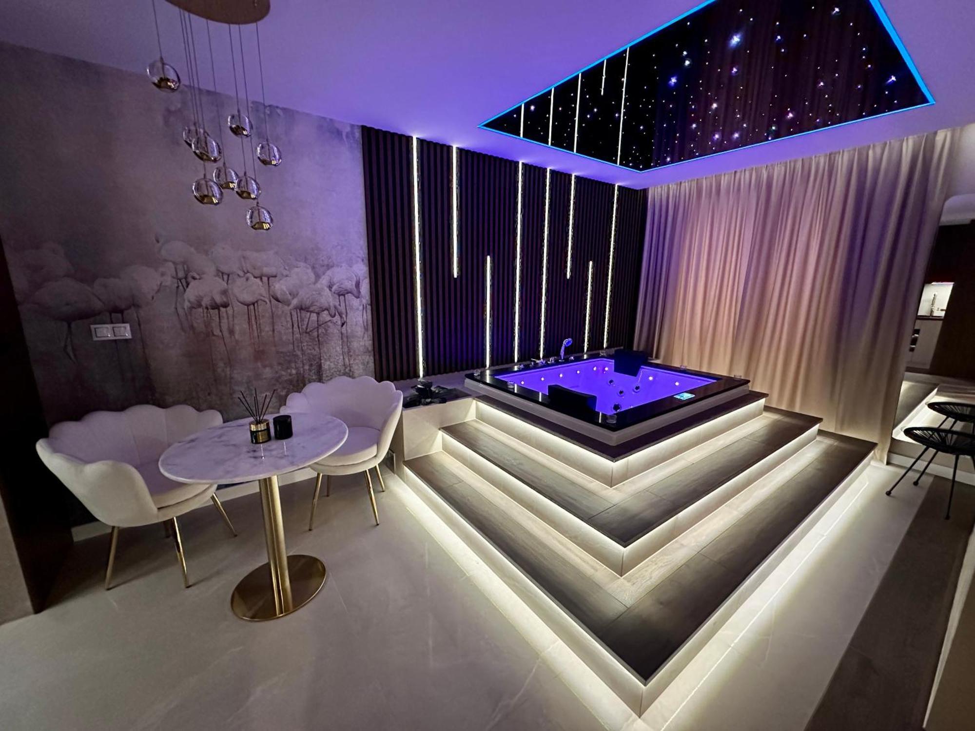 Masarska 8 Vip Apartamenty Jacuzzi 克拉科夫 外观 照片